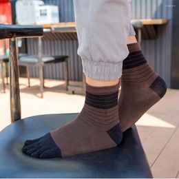 Men's Socks Fashion Comfortable Cotton Breathable Middle Tube Casual Five Finger Stripe Hosiery Man With Toes