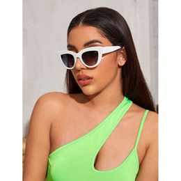 1pc Cat Eye White Plastic Frame Women Fashion Sunglasses for Musical Festival Outdoor Street-photography Daily Life UV400 Protection Accessories.