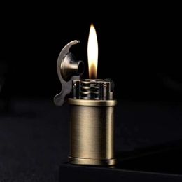 Mini Grinding Wheel Without Gasoline Flint Lighter Smoking Accessories Retro Metal Kerosene Lighter Windproof Collection Small Toys