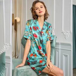 Home Clothing Comfortable Silk Pyjamas Luxury Women's Summer Short Sleeved Shorts Printed Split Mulberry Suit Two Piece Button Style