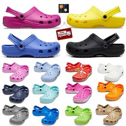 Designer Classic Crocs Croc Clog Sandalen Strand Schleife Rutsche Erwachsene Kinderschuhe Männer und Frauen Hausschuhe【code ：1】