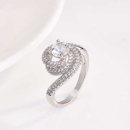 Love Rings Couple Designer Card New Full Diamond Zircon Spinning Fashion Womens Engagement Ring With Logo