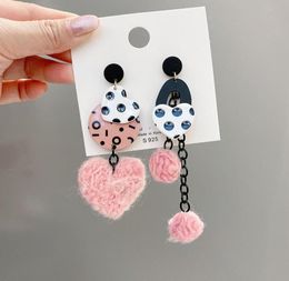 Dangle Chandelier Autumn Winter Asymmetrical Earrings Long Chain Wool Acrylic Heart Pendant Personality For Women Vintage Vsco G8492046