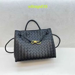 Leather Tote BottegvVenet Andiamo Bags b Family Genuine Leather Handwoven Womens Bag with Metal Rope Buckle Niche Single Shoulder Diagonal H have logo HBARF8