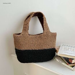 Dinner Package New Wholesale Retail New Handheld Grass Woven Bag with Small Beach Vacation