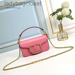 Chain Little Vbuckle Valenteno Shoulder Bag Vlogo Lady Miniloco Cowhide Handheld Classic Bags Leather 2024 One New Womens Straddle Fashion Metal Purse Buckle E 82IA