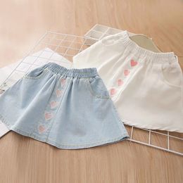 Autumn Spring 2 3 4 6 8 9 10 12 Years Kids Cotton School Brodery Lovely Cotton Denim kjol med fickan för babyflickor 240325