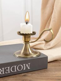 Candle Holders 1PC European Style Church Home Villa Handicraft Ornaments Metal Hand-held Holder Magnifying Romantic Light