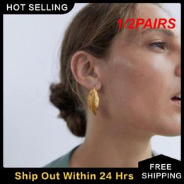 Stud Earrings 1/2PAIRS Leaf Earring For Women Luxury Dropearring Fashion Jewellery Golden Drop Lady Jewellery Ear Hook Elegant Gift