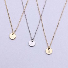 26 Letters Initial Necklace Silver Gold Color Disc Necklace Alphabet Women Kolye Collier Friends Family Letter Necklace Jewelry Wholesale