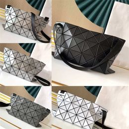 Designer bags for women 2024 and Japanese Envelope Glossy Original Shoulder 4x6 Versatile Diamond Matte Grid Single Bag Fashionable Mens Womens Crossbody