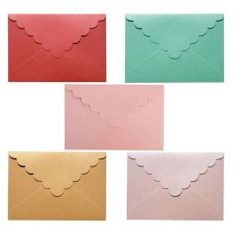 Envelopes 50pcs Wholesale Gift Window Envelope Letter Wavy Pearly Triangle Wedding Invitations Stationary Party Ceremony Gift 11*16cm