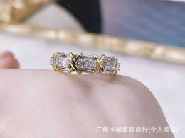 Designer Brand 16 Stone Cross Diamond Ring Instagram Couple 18k Gold Premium Luxury and Exquisite for Women XIB3