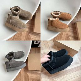 Donne 2023 Winter Ultra Mini Boot Designer Australian Platform Boots for Men Real Leather Warm Bevy Furties Shoe Luxurious Shoe eu44