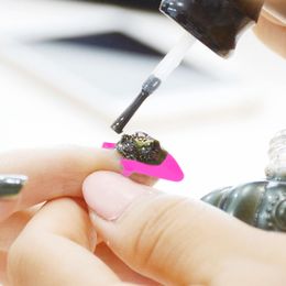 Nail Polish glue anti-overflow clip anti-fouling nail polish edge auxiliary tool beginner nail tools manicure