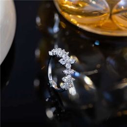 2PCS Wedding Rings Korean Style New Zircon Flower Open Ring French Style Simple Fashion Finger Rings Elegant Light Luxury Jewelry