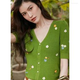 Women's T Shirts T-shirt Green Summer V-neck Embroidered Knitwear Half Thin Cotton Thread Short Sleeve Pullover