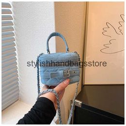 Shoulder Bags High end mini bag for women 2023 new niche design diamond chain crossbody cloth portable bucket H240403