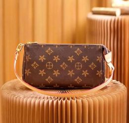 Hot S Designers Fashion Womens Crossbody Backpack Handbags Purses Card Holder Handbag Shoulder Tote Bags Mini Bag Wallet Box
