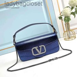 Chain Little Vbuckle Valenteno Shoulder Bag Vlogo Lady Miniloco Cowhide Handheld Classic Bags Leather 2024 One New Womens Straddle Fashion Metal Purse Square M CSTI