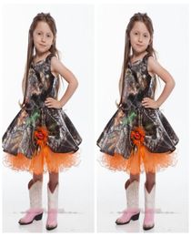 Cute Spaghetti Short Camo Flower Girl Dresses Knee Length Handmade Flowers Adorned Custom Girls Wedding Party Gowns Toddler Dress 1732363