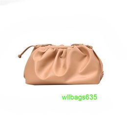 Pouch Cloth Bags BottegvVenet Trusted Luxury Bag Leather Cloud Bag Pleated Bag Personality French Niche Womens Bag 2024 New Trendy One Should have logo HBWSNM