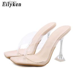 Dress Shoes Summer Outdoor Slippers Women PVC Transparent Jelly Sandals Fashion Clip Toe Crystal Perspex Heels Flip Flops H24040302YS