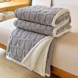 Blankets Heart Pattern Blanket Stylish Cozy Check Versatile Office Home Decor Lightweight Comfortable Nap Fluffy