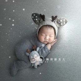 Photography Reindeer Hat and Toy Set Newborn Photography Props Handmade Wool Bonnet Baby Animal Outfit Christmas Hat