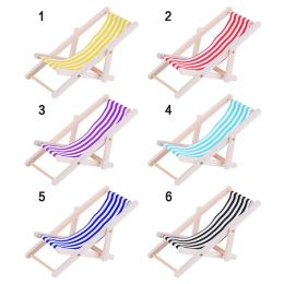 1:12 Mini Foldable Wood Beach Chair Recliner Sunbathing Chair Chaise Dollhouse