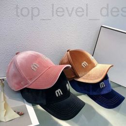 Ball Caps designer Designer Corduroy Baseball Cap Mens Women Winter Hat Adjustable Letter Autumn Street Casquette High Quality Shading Hats CYD239076 M2RQ