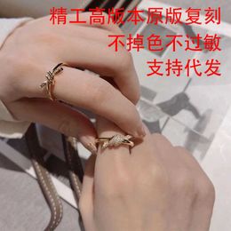 Brand charm Seiko High Edition Original Reproduction 925 Sterling Silver Fashion Diamond Bow Ring 18K Gold Smooth Twisted Pattern