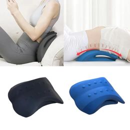 Memory Foam Back Traction Cushion Lumbar Support for Office Cramping Lower Pain Stretcher Deck Relief Herniated Disc Pillow 240321