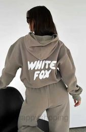 White Designer Fox Hoodie Sets Two 2 Women Mens Clothing Sporty Long Sleeved Pullover Hooded Tracksuits Spring Autumn Winter Cuqs96E5