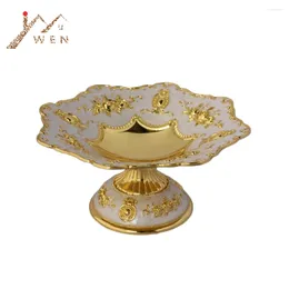 Decorative Figurines Elegant Luxury Golden Plated Dried Fruit Plate Snack Tray Home Room Decoration Nut Bowl
