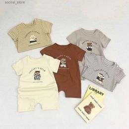 Rompers 2023 Summer New Baby Short Sleeve Romper Cute Bear Print Newborn Infant Boy Casual Striped Jumpsuit Cotton Toddler Clothes 0-24M L240402