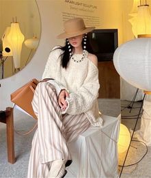 Berets 202412-shi Ins Chic Winter Wool Felt Pearl Chain Grace Lady Fedoras Cap Women Leisure Panama Jazz Hat