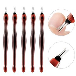 Exfoliating Fork V-shaped Sharp Exfoliating Factory Wholesale Manicure Edge Barb Nail Tool Dead Skin Shovel