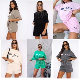 designer tshirts New short-sleeved shorts set for summer Fashion sports shirt Round neck lettering logo print t shirt woman Short-sleeved pullover shorts set of two