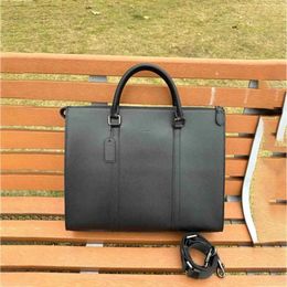 40cm Designer Briefcases Fashion Unisex Laptop zipper briefcase Men Computer Package Luxury Women Handbag with a long strap 240215