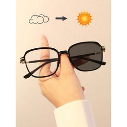 1pc Women Square Plastic Trendy Black Frame Classical Photochromic Glasses for Outdoor Daily Life UV Protection Accessories