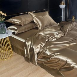 Bedding de luxo Conjunto de capa de edredão Kit de cama king size de tamanho duplo kit de cama 4pcs capa de cama de cama cetim 240418