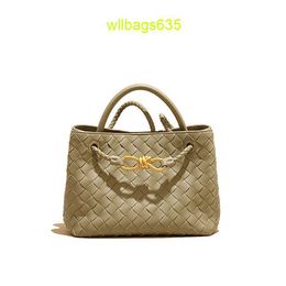 Leather Tote BottegvVenet Andiamo Bags Dongshi Green Advanced Retro Womens Woven Bag Metal Rope Buckle Leather Tote Bag Large Capacity One Sh have logo HBSC1M