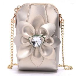 Shoulder Bags Women Fashion Mini Elegant Chain Strap Applique Bucket Bag PhoneBag ShoulderBag CrossbodyBag Coin Purse Office Daily Gold