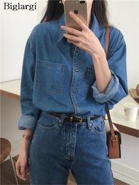 Women's Blouses Denim Spring Long Sleeve Shirts Tops Women Korean Style Pleated Fashion Ladies Casual Loose Woman
