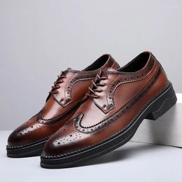 Casual Shoes Fashion Brown Mens Dress Designer Italian Leather Men Luxury Business Oxford Brogues For Moccasin