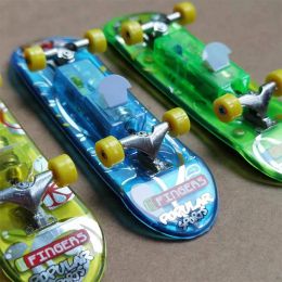 Fingerboard LED Light Mini liga de liga de skate de dedo profissional Brinquedo de skate de dedos fosco para crianças para criança