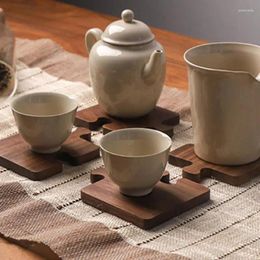 Table Mats Solid Wood Jigsaw Tea Coffee Cup Mat 4PCS Puzzle Shape Rustic Teacup Pad Wooden Placemats Elegant Drink Coasters
