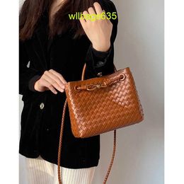 Leather Tote BottegvVenet Andiamo Bags Genuine Leather Woven Handbag for Women 2024 New Single Shoulder Crossbody Bag Andiamo Metal Buckle L have logo HBK772