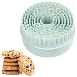 Baking Moulds 8Pcs Cookie Cutter Set Double-sided Round Wave Biscuit Cutters DIY Dough Dumpling Fondant Cake Mold Kitchen Accessories